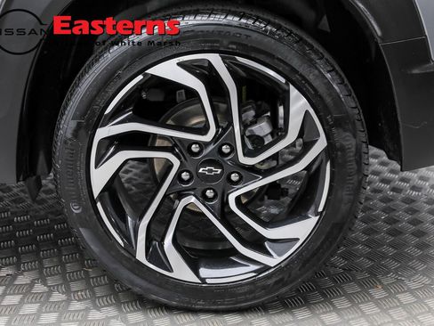 Used 2024 Chevrolet TrailBlazer RS w/ Driver Confidence Package AWD/4WD image 8