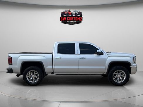 Used 2018 GMC Sierra 1500 SLT w/ Texas SLT Premium Package AWD/4WD image 8