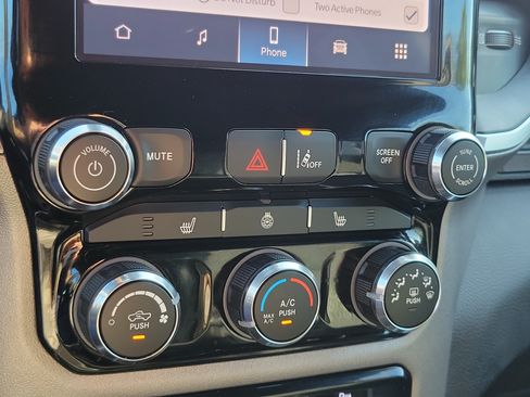 Used 2025 RAM 1500 Big Horn RWD image 18