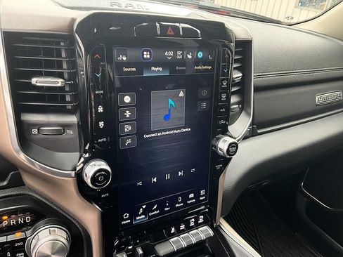 Used 2022 RAM 1500 Laramie AWD/4WD image 21