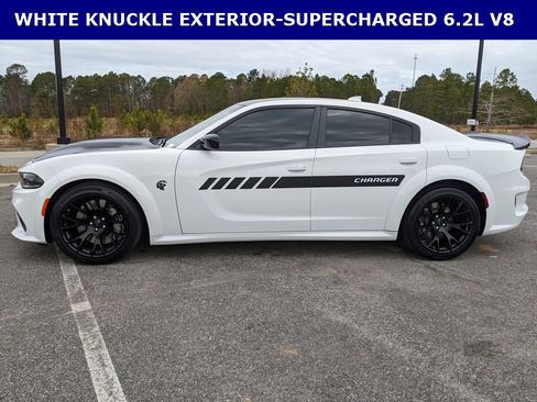 Used 2023 Dodge Charger SRT Hellcat w/ Harman/Kardon Audio Group image 8