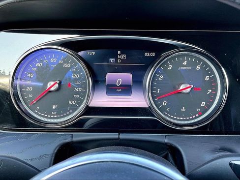 Used 2019 Mercedes-Benz E 450 Cabriolet image 8