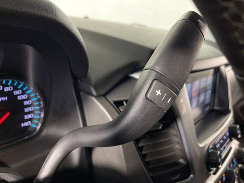 Used 2019 Chevrolet Tahoe LT w/ LT Signature Package RWD image 22