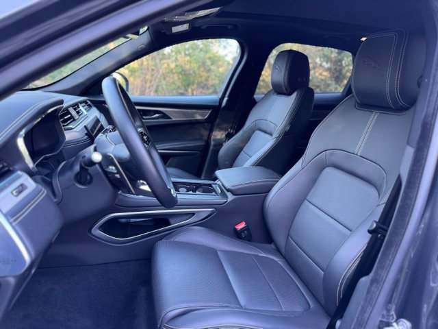 New 2026 Jaguar F-PACE R-Dynamic S AWD/4WD image 10