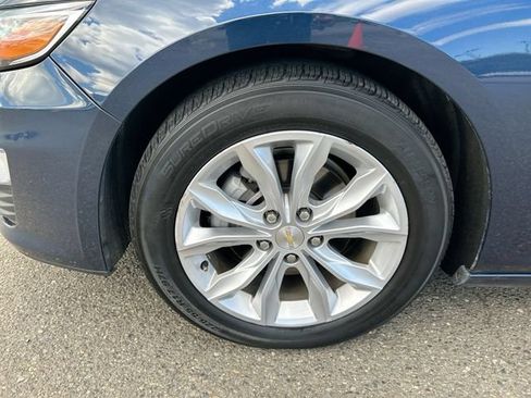 Used 2022 Chevrolet Malibu LT FWD image 32