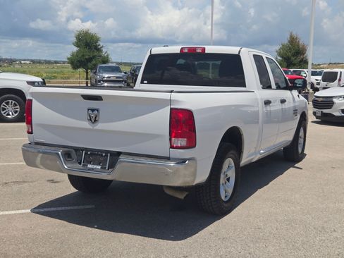 Used 2022 RAM 1500 Tradesman w/ Chrome Plus Package RWD image 3