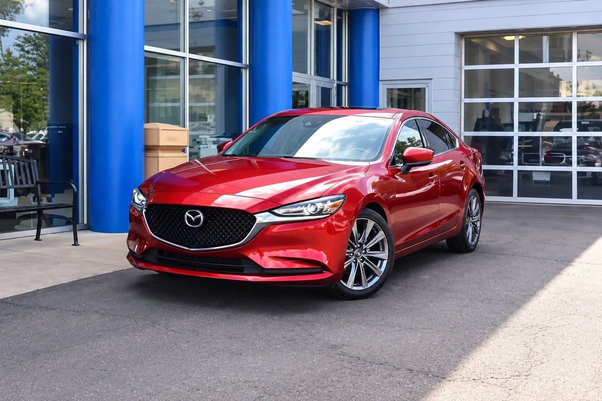 Used 2018 MAZDA MAZDA6 Grand Touring FWD image 1