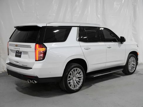 Used 2023 Chevrolet Tahoe Premier w/ Advanced Technology Package AWD/4WD image 6
