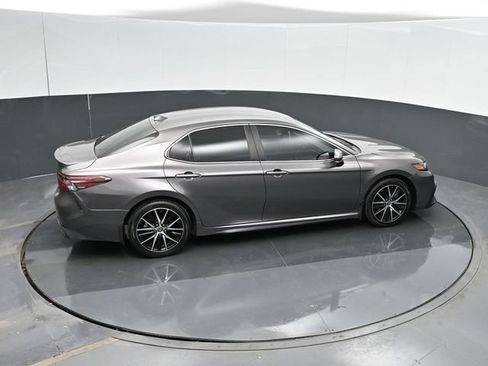 Used 2023 Toyota Camry SE w/ Convenience Package FWD image 44