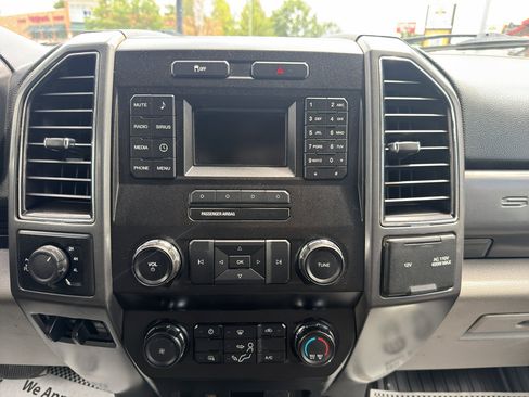 Used 2019 Ford F350 XLT w/ XLT Value Package AWD/4WD image 18