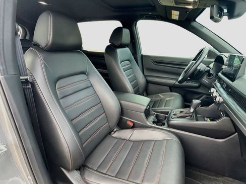 Used 2025 Honda CR-V Sport-L image 31
