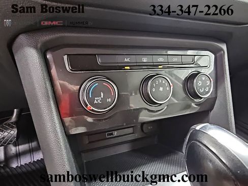 Used 2018 Volkswagen Tiguan S w/ 3rd Row Seat Package image 16