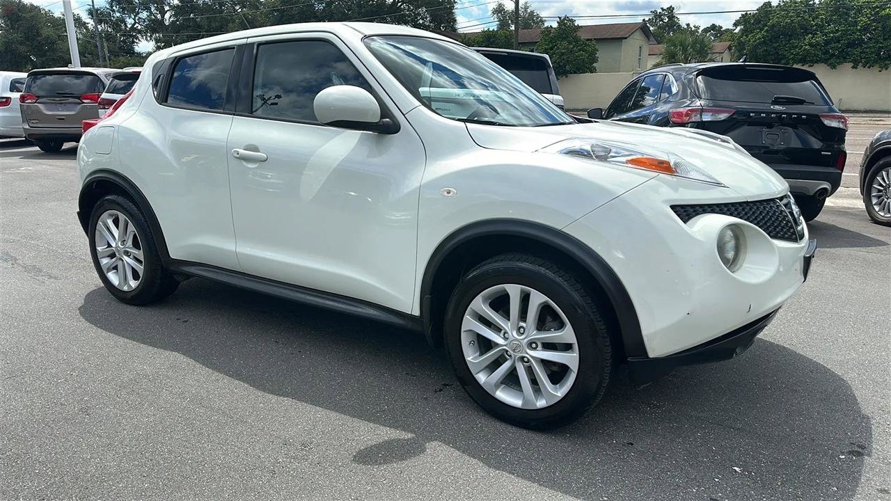 Used 2012 Nissan Juke SV AWD/4WD image 5