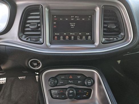 Used 2022 Dodge Challenger R/T w/ Shaker Package image 15