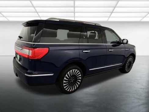 Used 2018 Lincoln Navigator Black Label image 8