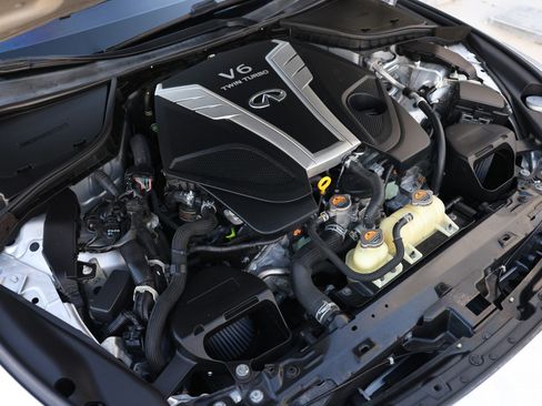 Used 2018 INFINITI Q60 3.0t Sport w/ Sensory Package 3.0T Sport image 55