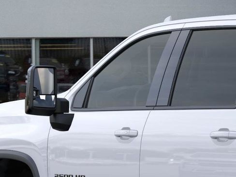 New 2026 Chevrolet Silverado 2500 LTZ w/ LTZ Plus Package AWD/4WD image 12