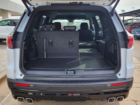 New 2026 GMC Acadia Elevation image 52