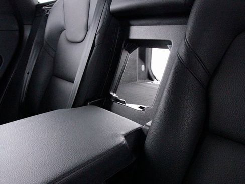 Used 2022 Volvo XC60 T8 Inscription Expression image 29