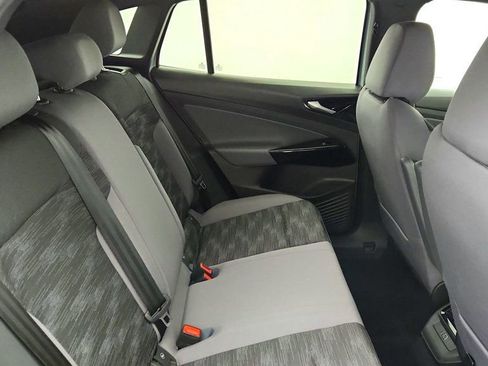Used 2021 Volkswagen ID.4 Pro image 22