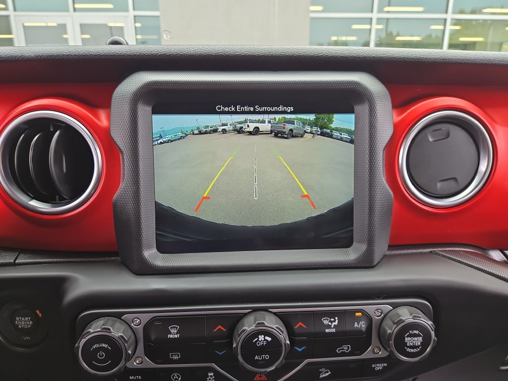 Used 2019 Jeep Wrangler Unlimited Rubicon AWD/4WD image 24