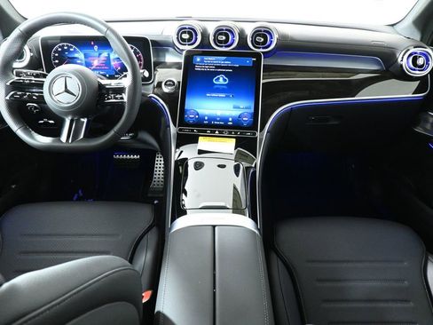 New 2026 Mercedes-Benz GLC 300 GLC 300 image 4
