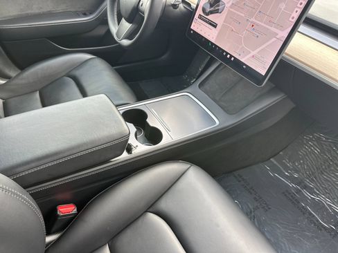 Used 2021 Tesla Model 3 Long Range image 15