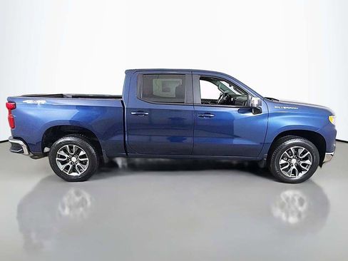Used 2023 Chevrolet Silverado 1500 LT image 12