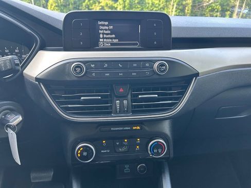 Used 2021 Ford Escape S FWD image 17