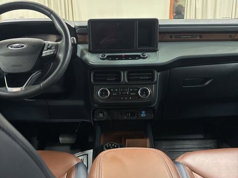 Used 2023 Ford Maverick Lariat w/ Lariat Luxury Package AWD/4WD image 18