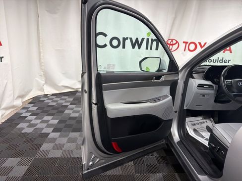 Used 2024 Hyundai Palisade SEL image 21