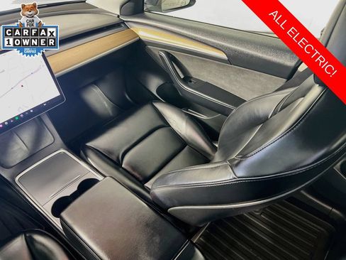 Used 2021 Tesla Model 3 Standard Range Plus RWD image 24