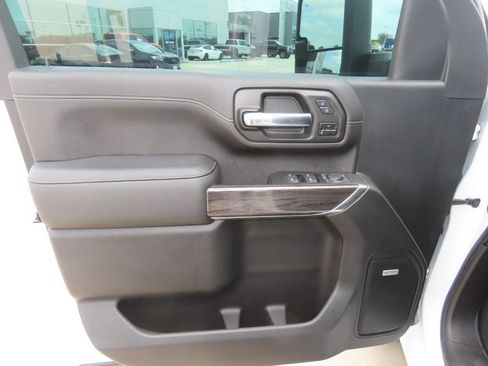 Used 2021 Chevrolet Silverado 3500 LTZ w/ LTZ Plus Package AWD/4WD image 24