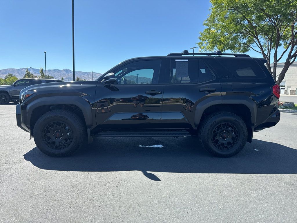Certified 2025 Toyota 4Runner TRD Off-Road Premium AWD/4WD image 6