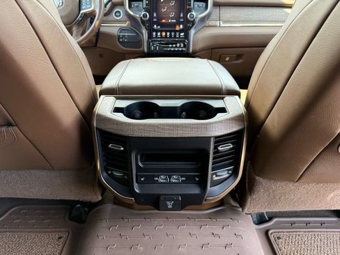 Used 2021 RAM 2500 Limited AWD/4WD image 27