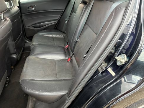 Used 2015 Acura ILX FWD image 19