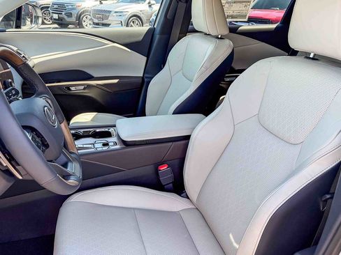 New 2026 Lexus RX 350 image 18