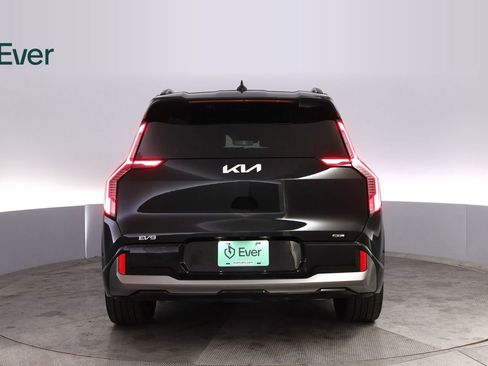Used 2024 Kia EV9 GT-Line image 15