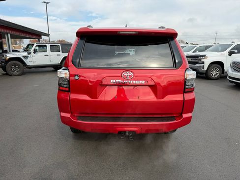 Used 2019 Toyota 4Runner SR5 image 21