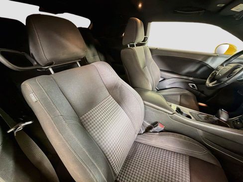Used 2018 Dodge Challenger SXT w/ Blacktop Package RWD image 26