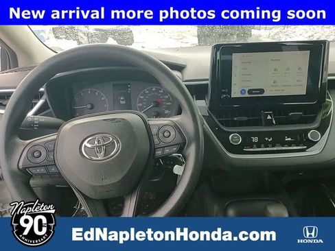Used 2023 Toyota Corolla LE image 24