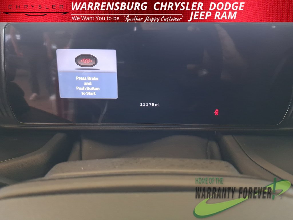 Used 2026 Dodge Charger Scat Pack AWD/4WD image 17