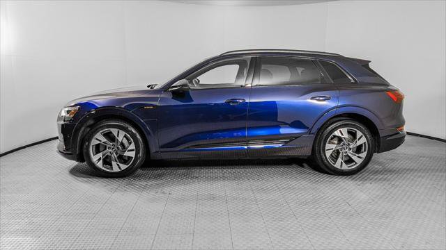 Used 2022 Audi e-tron Premium AWD/4WD image 3