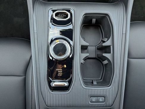 New 2026 Jeep Cherokee Limited AWD/4WD image 17