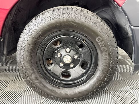 Used 2020 RAM 1500 Tradesman RWD image 29