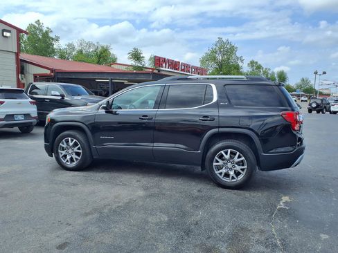 Used 2021 GMC Acadia SLT w/ Preferred Package FWD image 18
