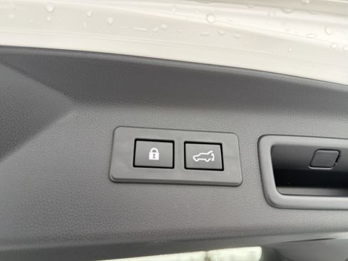 Used 2025 Subaru Forester Touring w/ Popular Package - Touring image 29