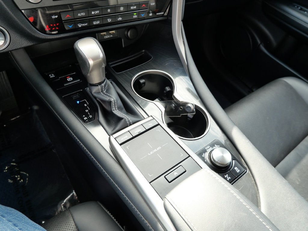 Used 2021 Lexus RX 350L AWD w/ Accessory Package image 25