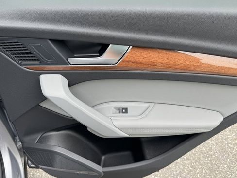 Certified 2022 Audi Q5 2.0T Premium Plus image 34