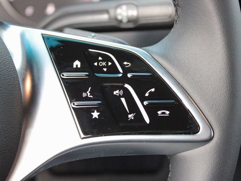 Used 2025 Mercedes-Benz Sprinter 2500 image 15